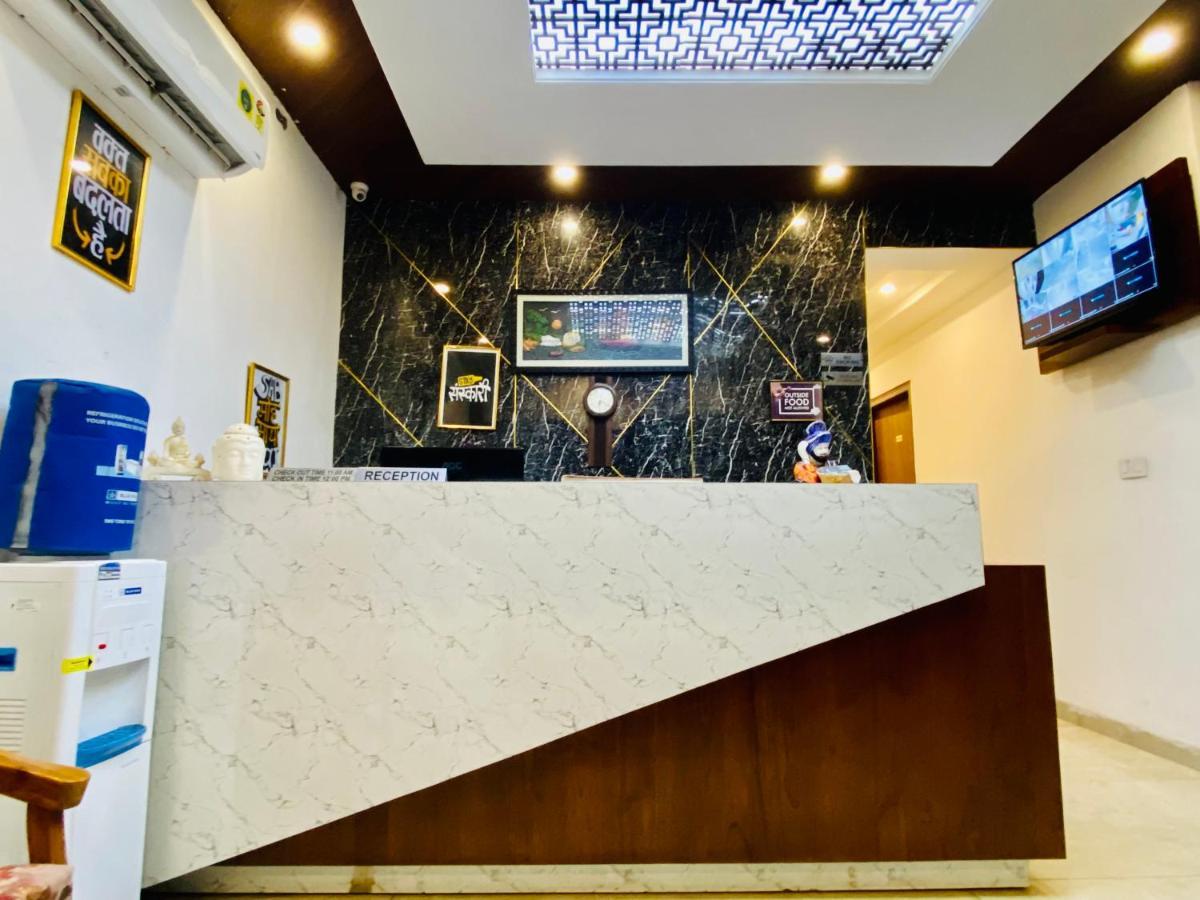 Zirakpur Hotel Hollywood - Family Hotel מראה חיצוני תמונה